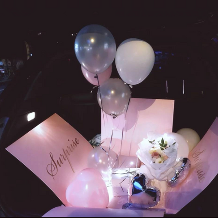 Pudełko na prezent BOX Surprise 50x50x50 cm różne kolory